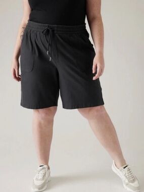 Athleta Farallon Bermuda Shorts Black Pockets Stretch Casual Summer Plus Size 22